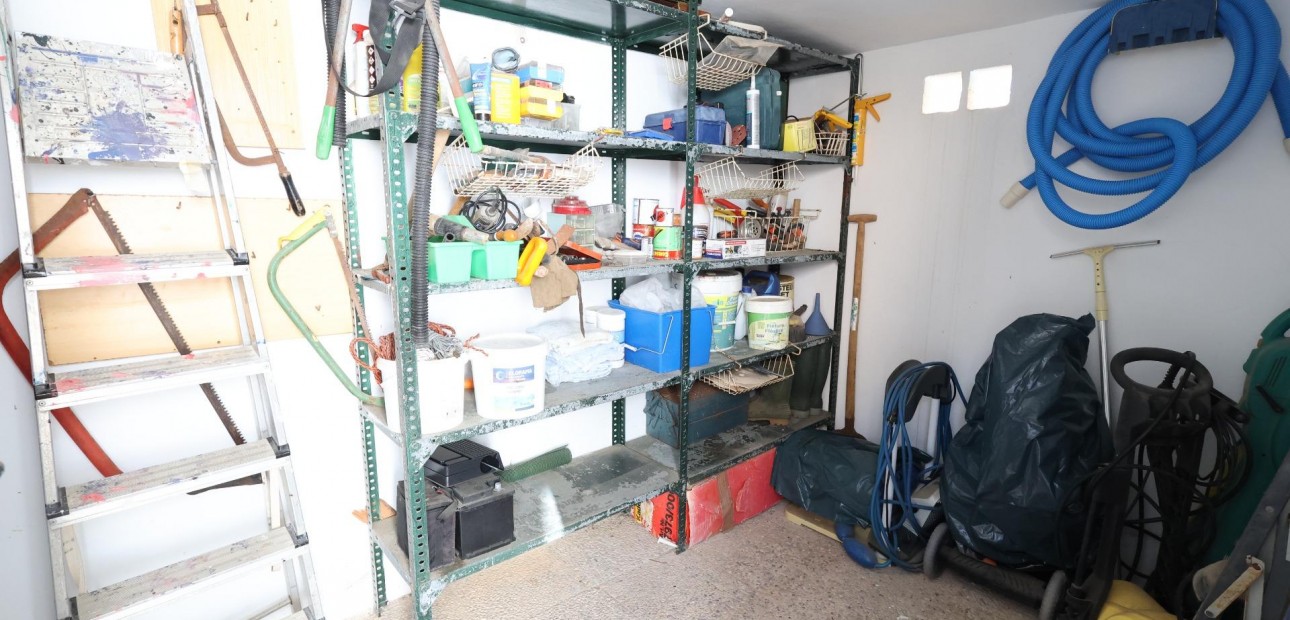 Venta - Terraced house -
Torrevieja - Punta prima