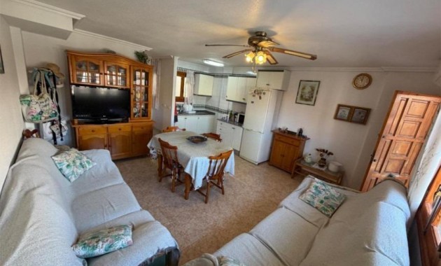 Venta - Apartamento / piso -
Torrevieja - Los Europeos