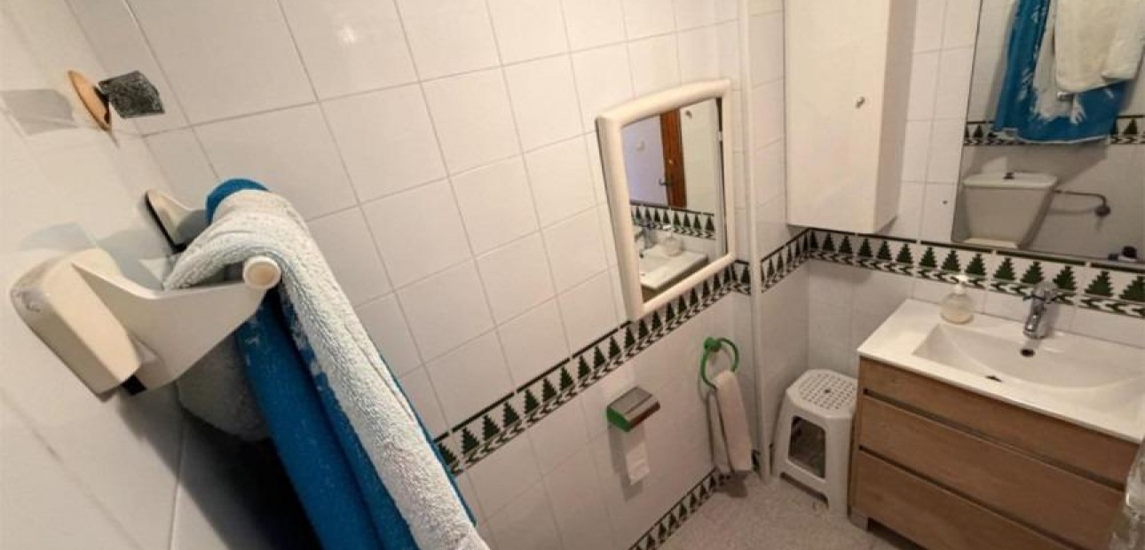 Venta - Apartamento / piso -
Torrevieja - Los Europeos