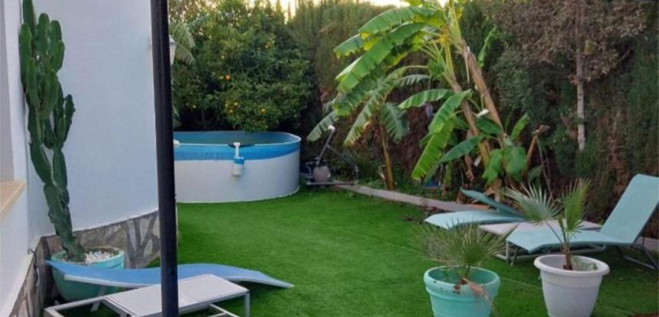 Herverkoop - Villa -
Denia - Les Bassetes-El Marjal