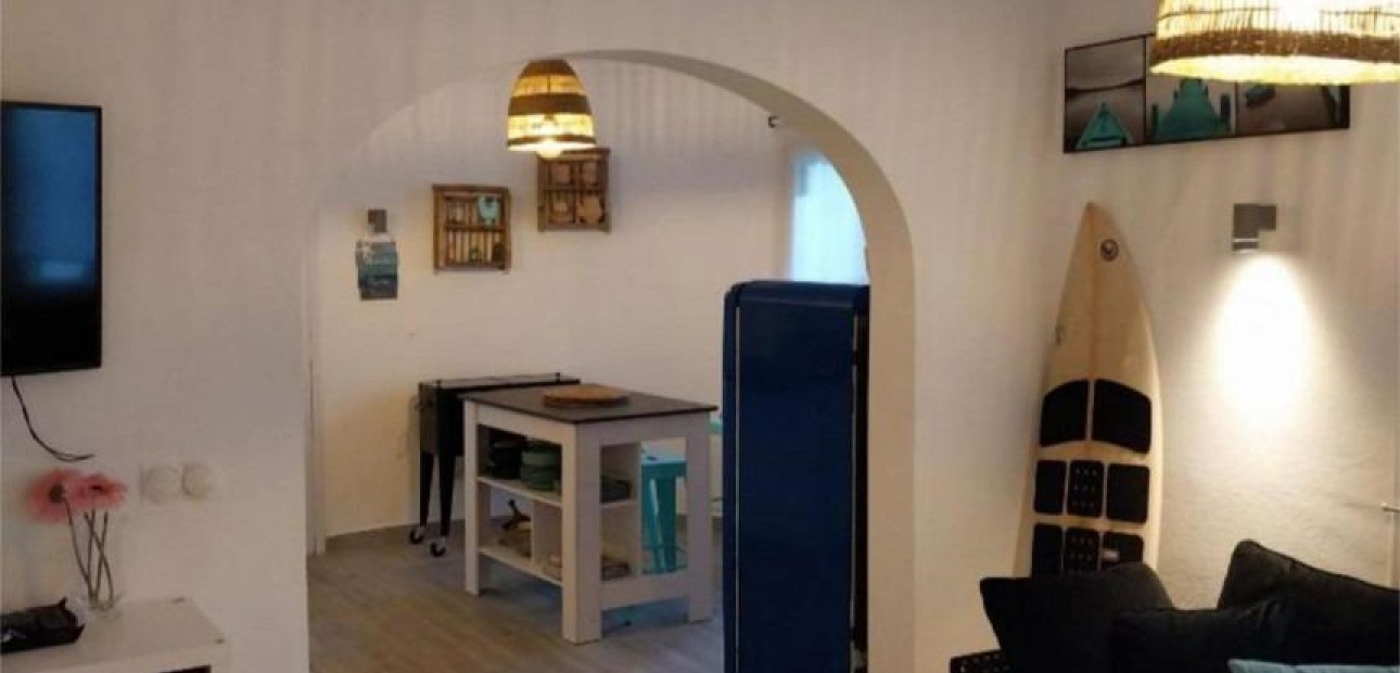 Herverkoop - Villa -
Denia - Les Bassetes-El Marjal