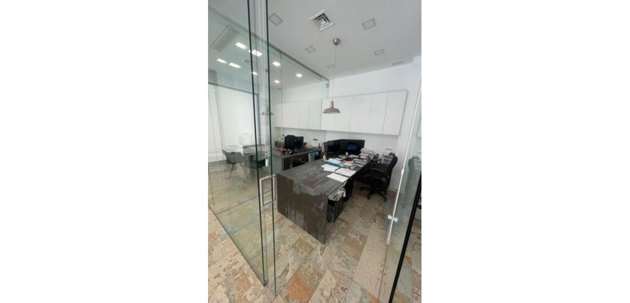 Venta - Commercial Unit -
Alicante - Alipark