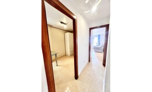 Sale - Apartment / flat -
Torrevieja - torrevieja