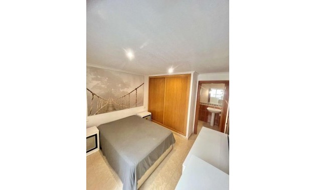 Sale - Apartment / flat -
Torrevieja - torrevieja