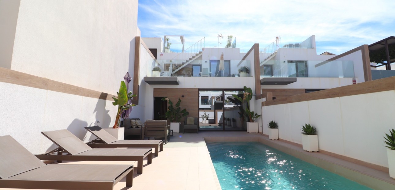 Herverkoop - Herenhuis -
Benijofar - Benijofar - Village