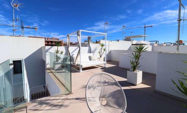 Herverkoop - Herenhuis -
Benijofar - Benijofar - Village