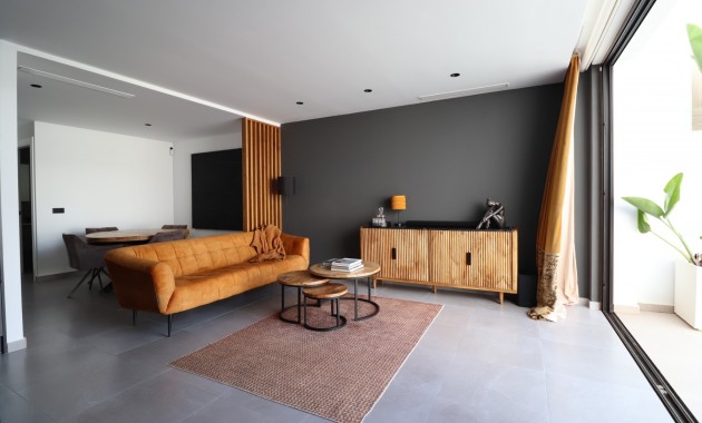 Herverkoop - Herenhuis -
Benijofar - Benijofar - Village