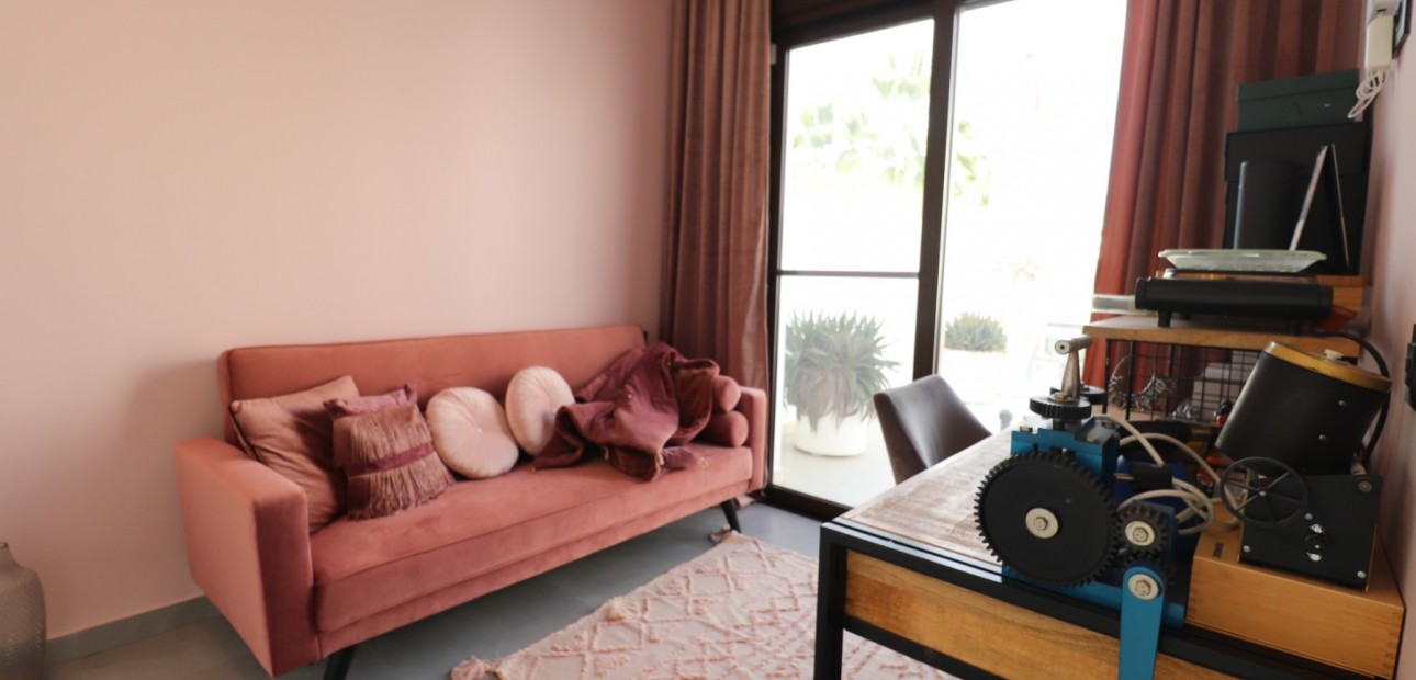 Herverkoop - Herenhuis -
Benijofar - Benijofar - Village