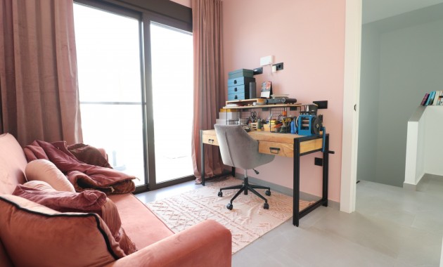 Herverkoop - Herenhuis -
Benijofar - Benijofar - Village