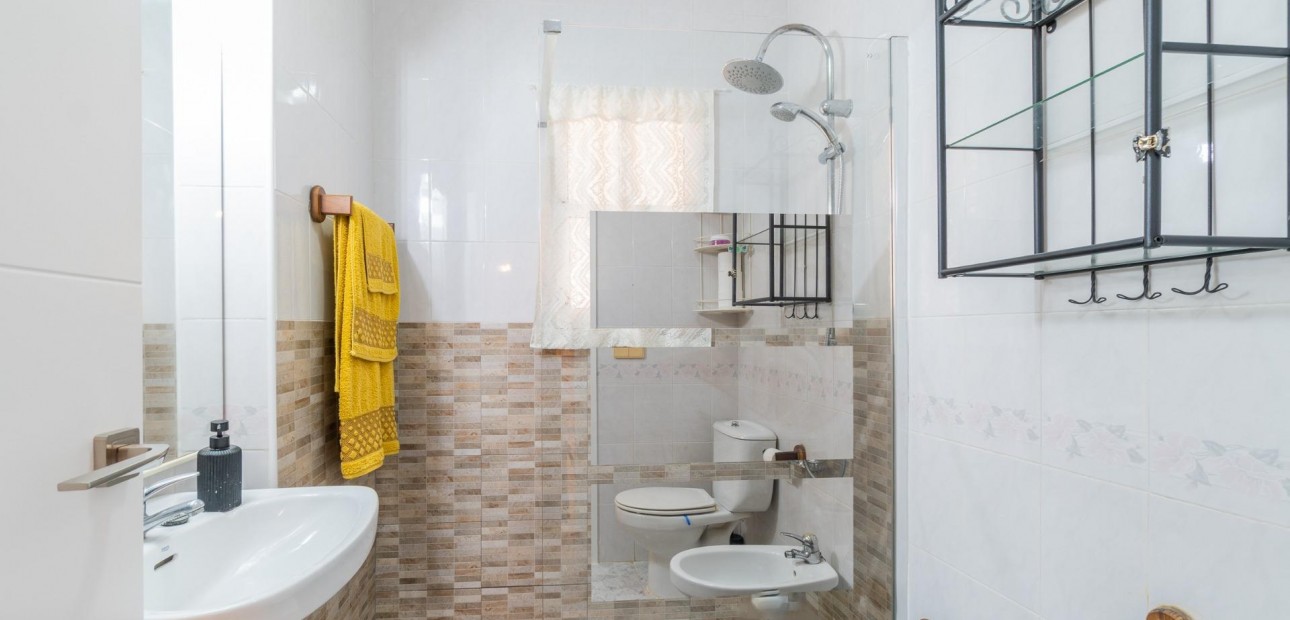 Verhuur - Appartement / flat -
Orihuela Costa - Playa Flamenca