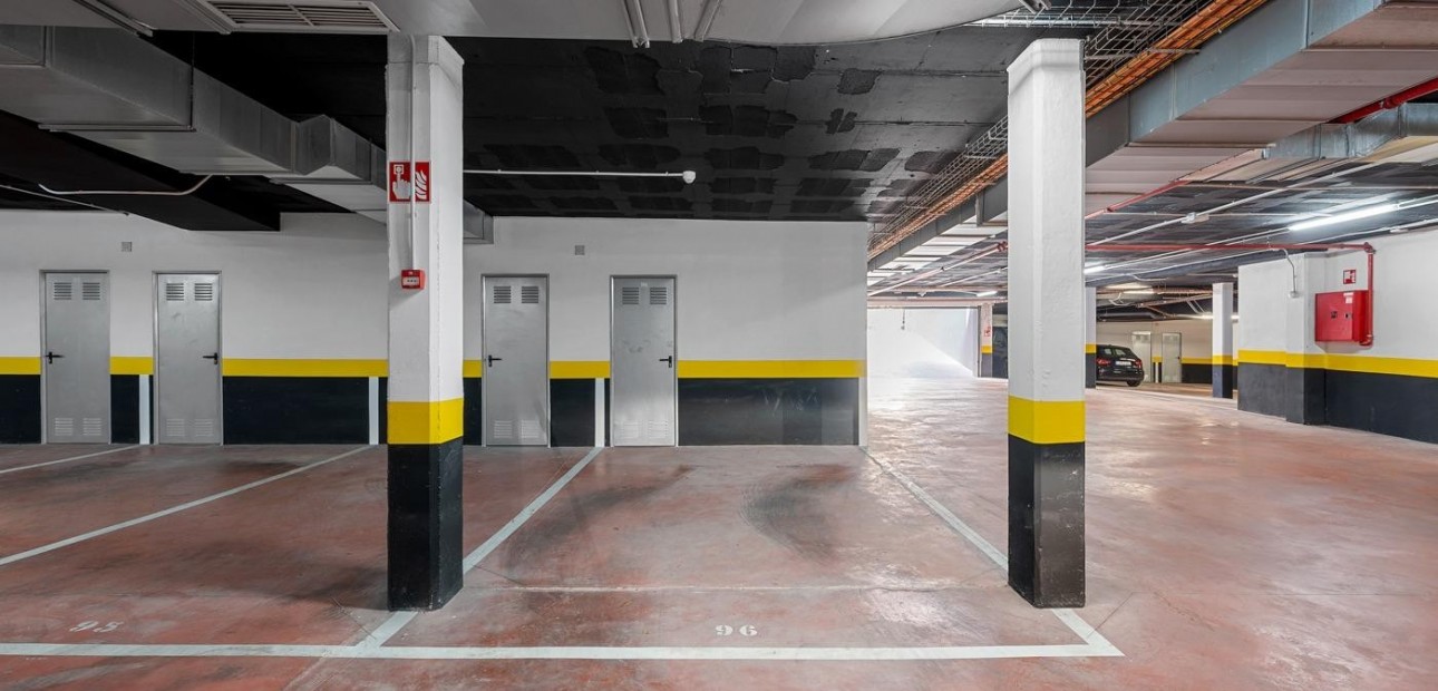 Herverkoop - 1. Apartment / flat -
Torrevieja - Punta prima