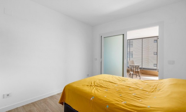 Herverkoop - 1. Apartment / flat -
Torrevieja - Punta prima