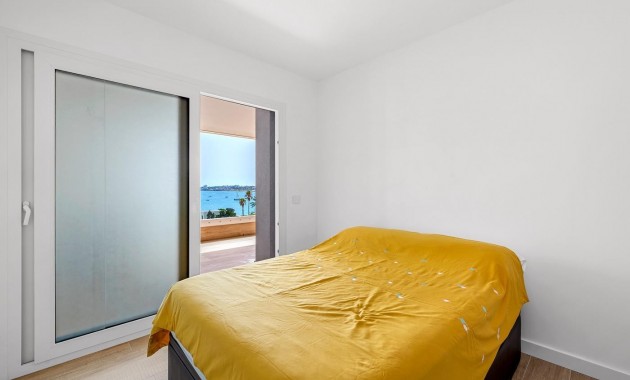 Herverkoop - 1. Apartment / flat -
Torrevieja - Punta prima