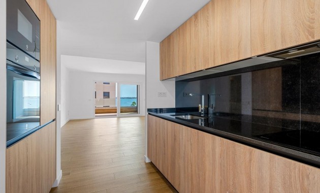 Herverkoop - 1. Apartment / flat -
Torrevieja - Punta prima