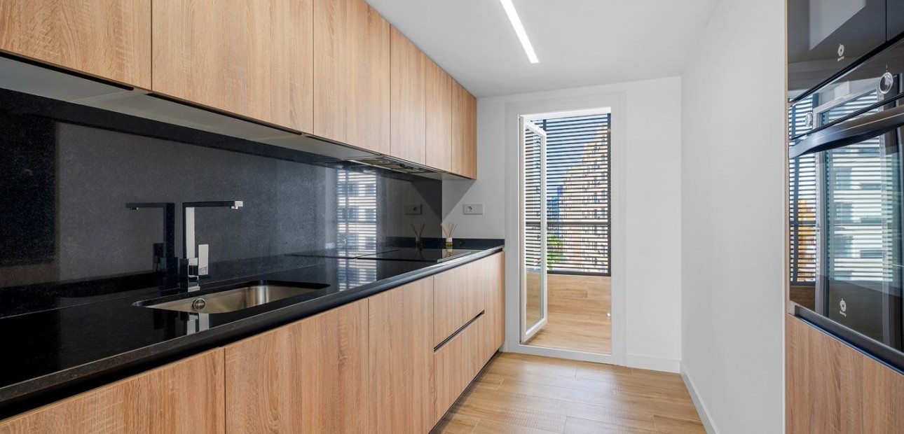 Herverkoop - 1. Apartment / flat -
Torrevieja - Punta prima