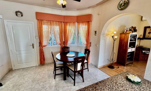 Herverkoop - Villa -
Ciudad Quesada