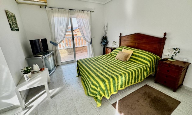 Herverkoop - Villa -
Ciudad Quesada