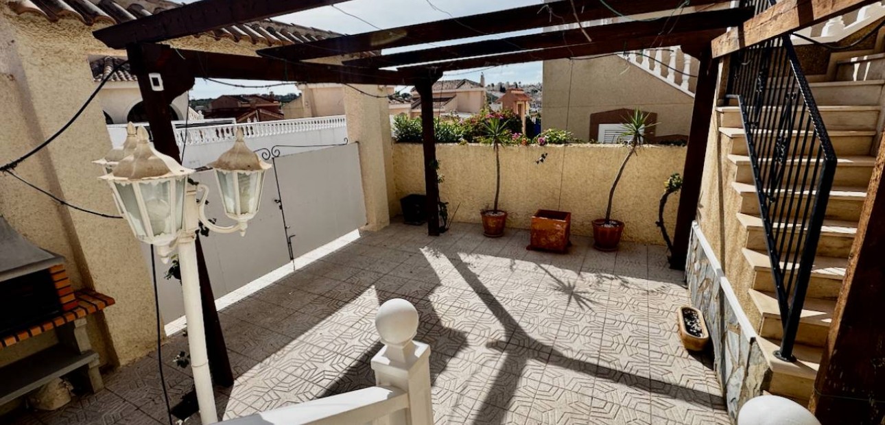 Herverkoop - Villa -
Ciudad Quesada