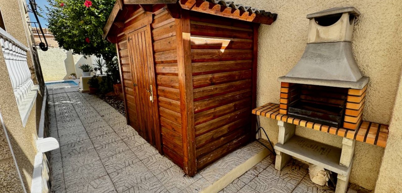 Herverkoop - Villa -
Ciudad Quesada