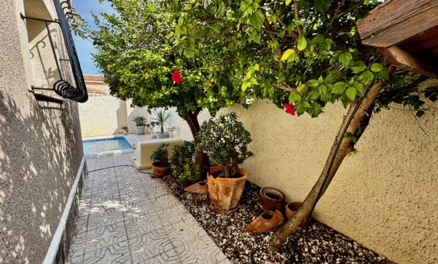 Herverkoop - Villa -
Ciudad Quesada