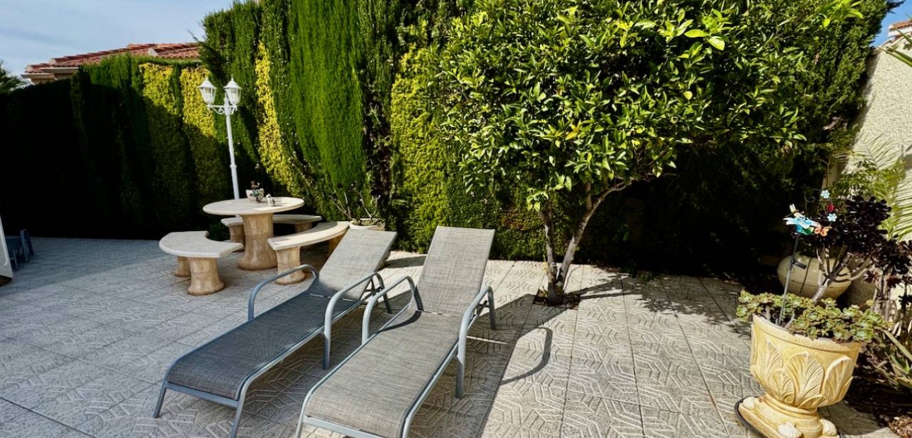 Herverkoop - Villa -
Ciudad Quesada