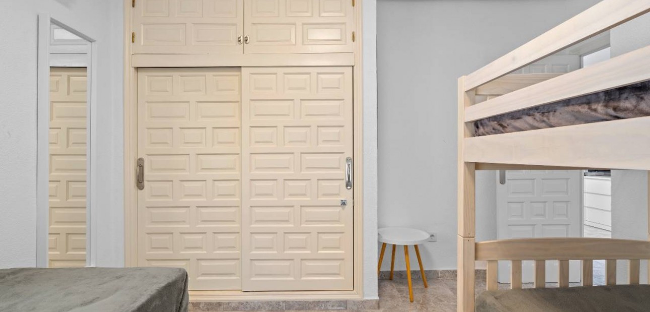 Sale - Villa -
Ciudad Quesada