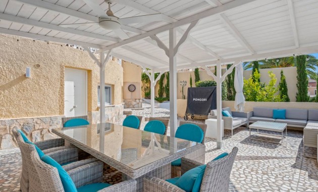 Sale - Villa -
Ciudad Quesada