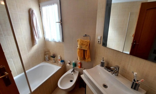 Herverkoop - Penthouse -
Orihuela Costa - Lomas de Cabo Roig