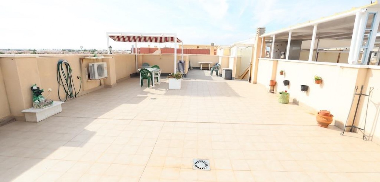 Herverkoop - Penthouse -
Orihuela Costa - Lomas de Cabo Roig