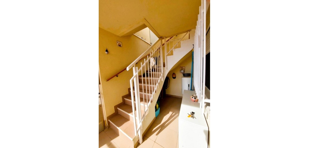 Herverkoop - Penthouse -
Orihuela Costa - Lomas de Cabo Roig