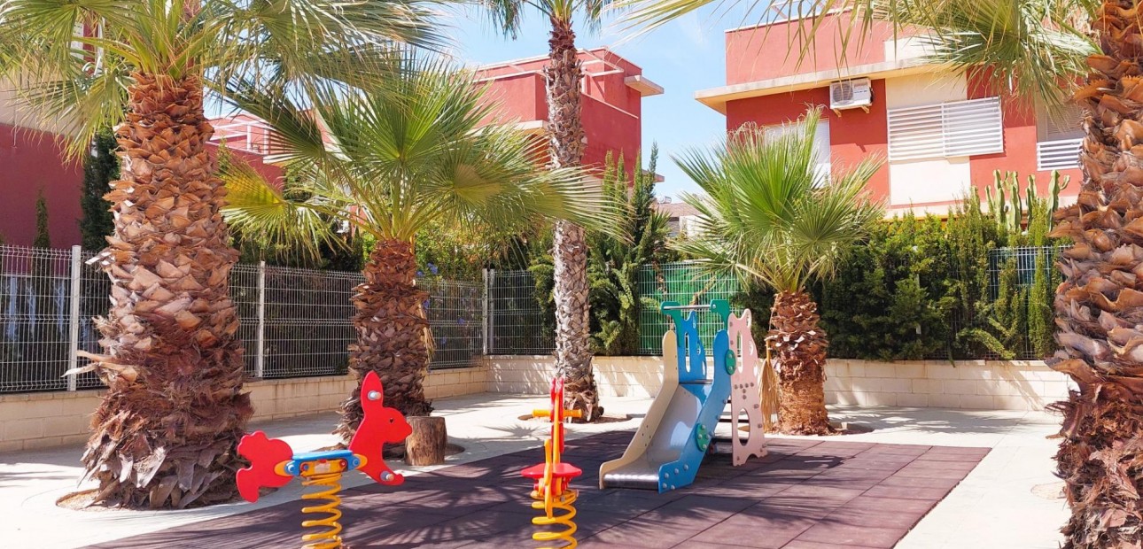 Herverkoop - Penthouse -
Orihuela Costa - Lomas de Cabo Roig