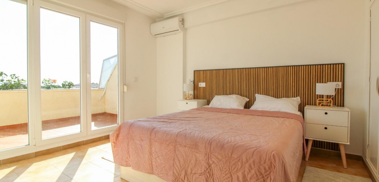 Herverkoop - Penthouse -
Orihuela - Desamparados-Hurchillo-Torremendo