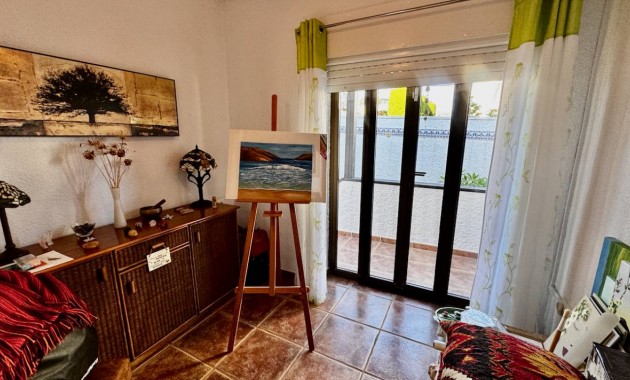 Sale - Villa -
Ciudad Quesada