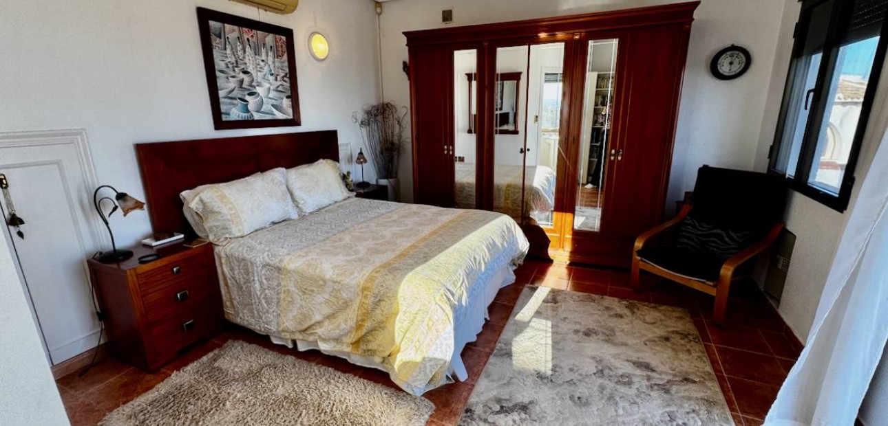 Sale - Villa -
Ciudad Quesada