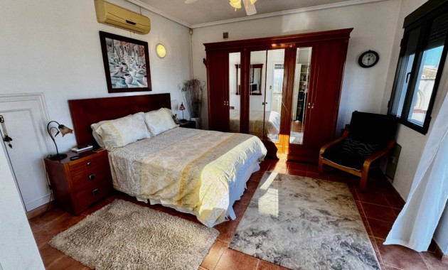 Sale - Villa -
Ciudad Quesada