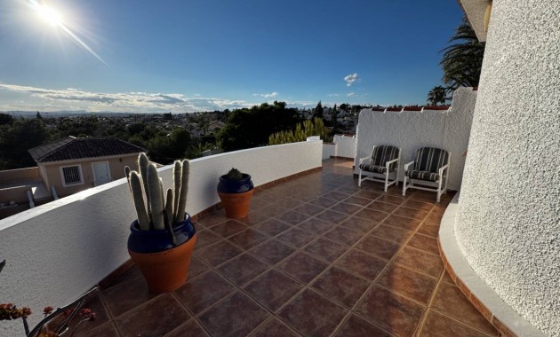 Sale - Villa -
Ciudad Quesada