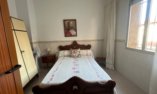 Sale - House -
Benejúzar