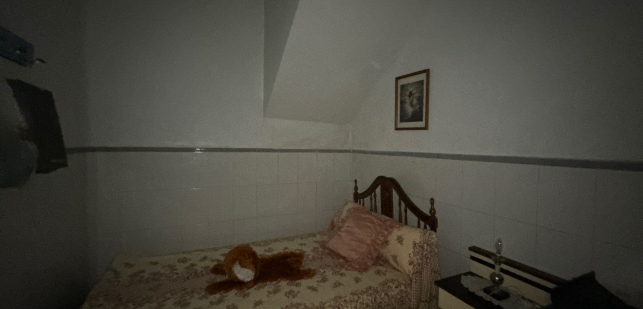 Sale - House -
Benejúzar