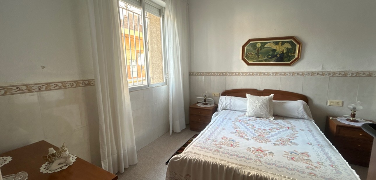 Sale - House -
Benejúzar