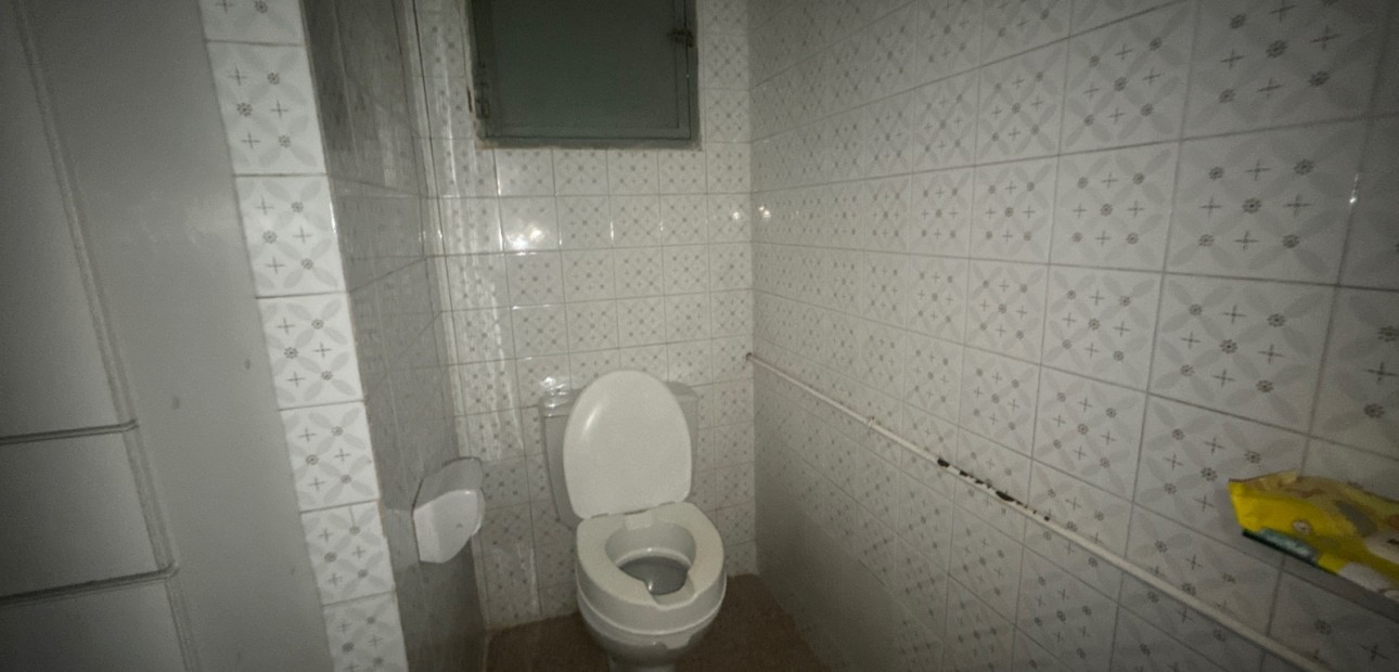 Sale - House -
Benejúzar