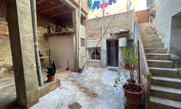 Sale - House -
Benejúzar