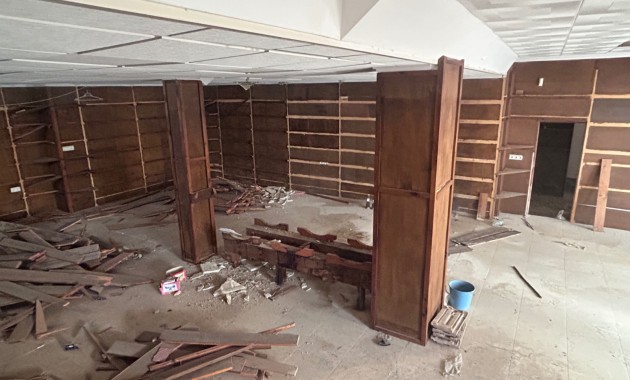 Venta - Commercial (6) -
Jacarilla