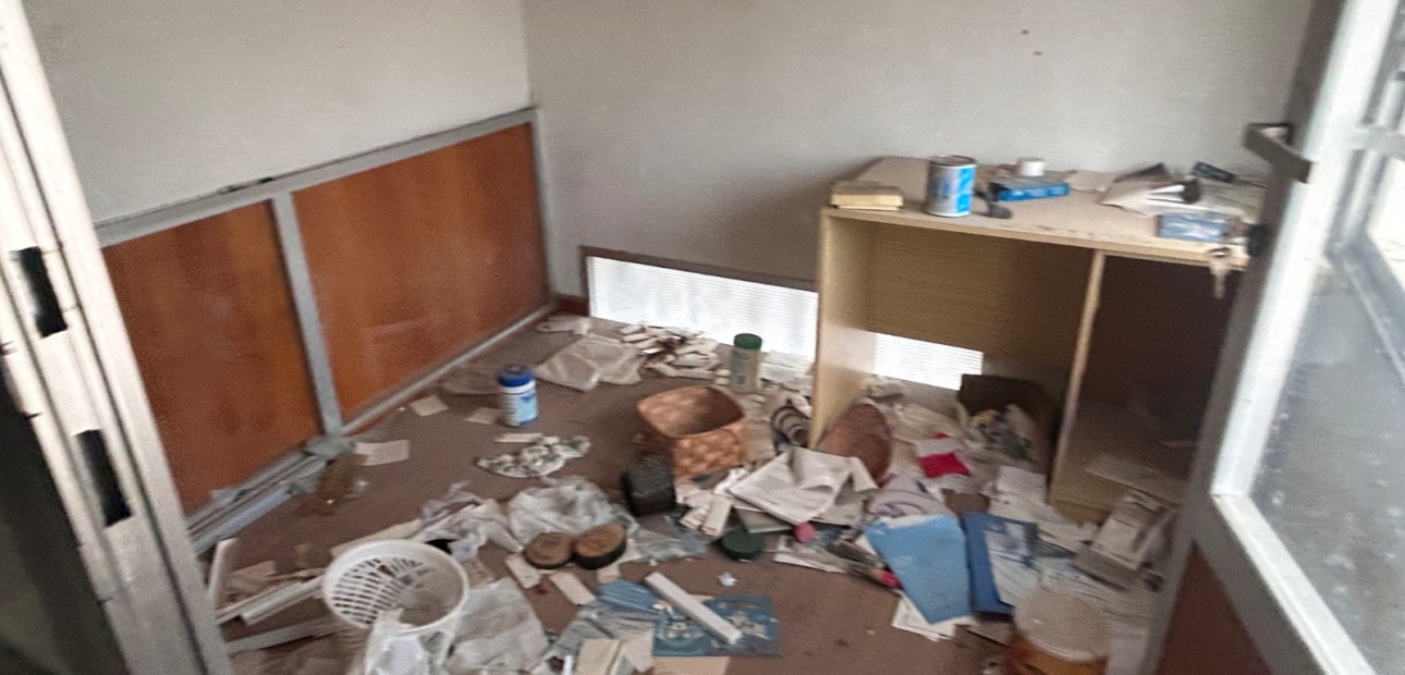 Venta - Commercial (6) -
Jacarilla