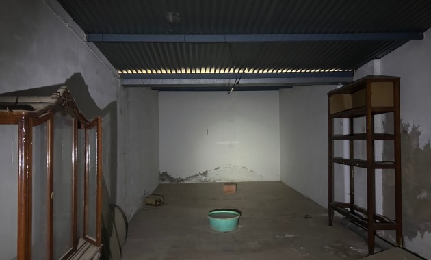 Venta - Commercial (6) -
Jacarilla