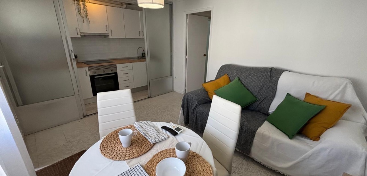 Venta - Bungalow -
Torrevieja - El limonar