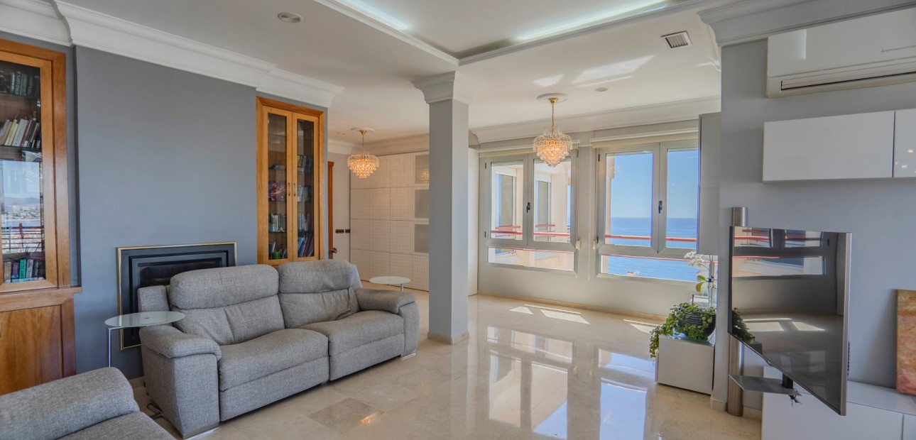 Sale - Apartment / flat -
Benidorm