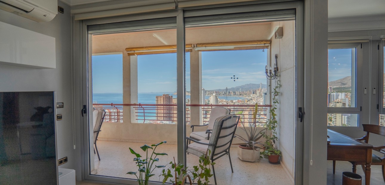 Sale - Apartment / flat -
Benidorm