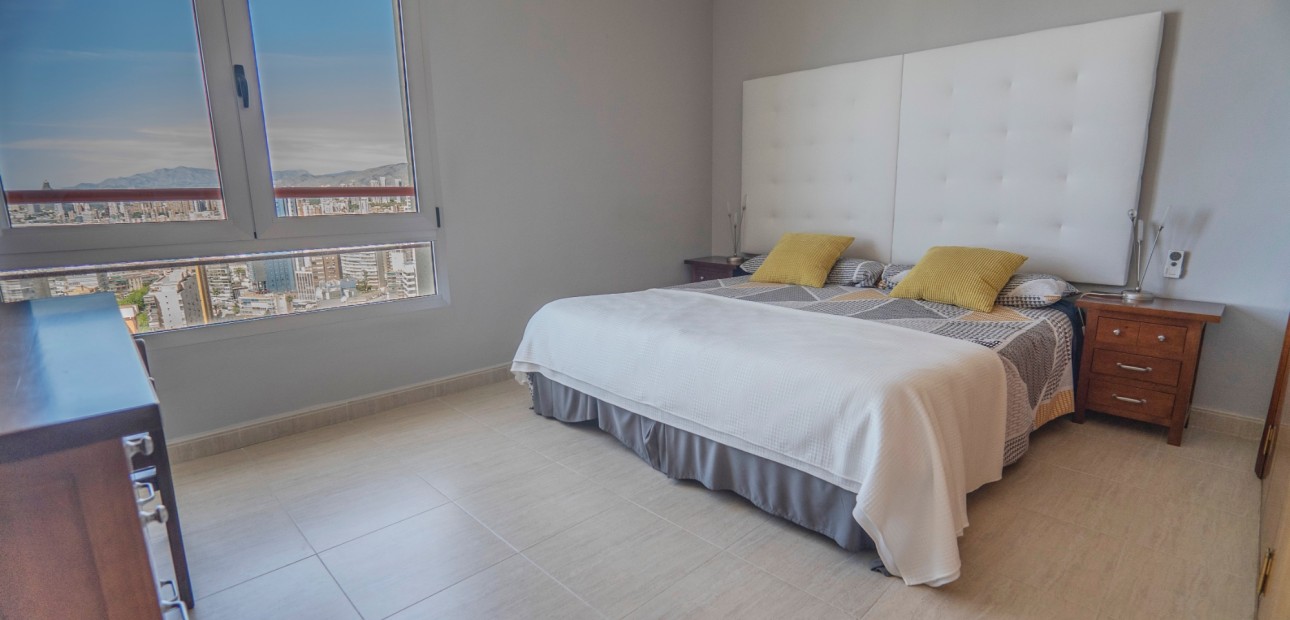 Sale - Apartment / flat -
Benidorm