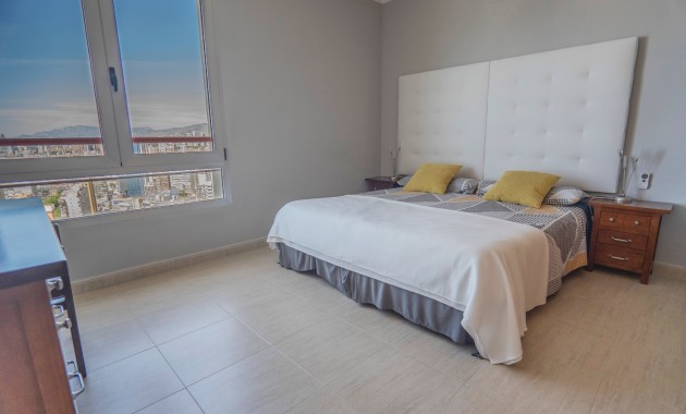 Sale - Apartment / flat -
Benidorm