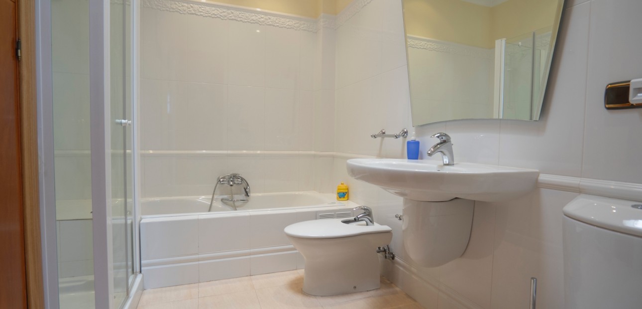 Sale - Apartment / flat -
Benidorm